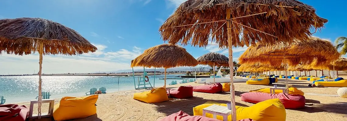 best-beaches-for-families-in-qatar