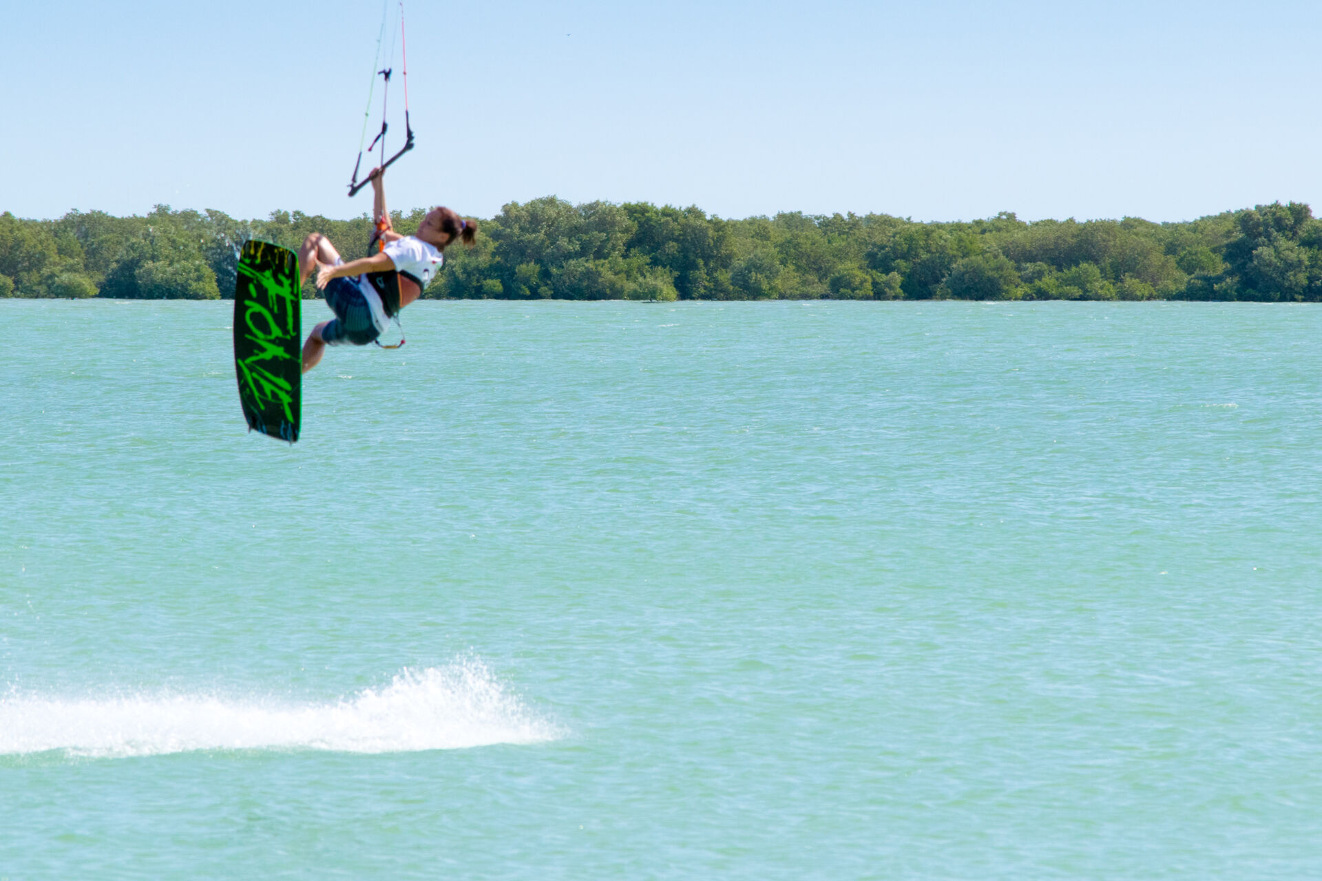 kitesurfing-destination-in-qatar